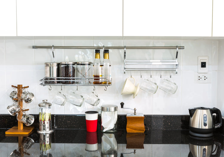 Kitchen, Dining & Bar